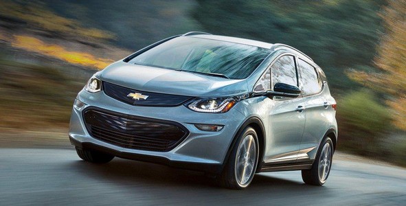 Chevrolet — модель Bolt, может похвастаться похожими характеристиками